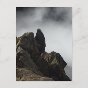 Postal Rocas y nubes