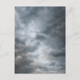 Postal Rompiendo nubes de tormenta