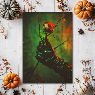 Postal Rosa Roja Oscura Gótica Espinosa en Mano Romántica