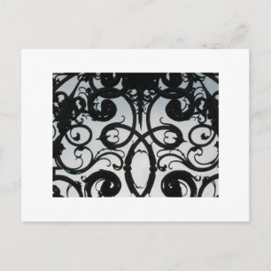 Postal Royal Gate Swirls contra el cielo azul