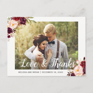 Postal Rústico Boda de Flores Rojas de Borgoña. Gracias