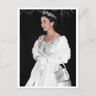 Postal S. M. Isabel II, Reina