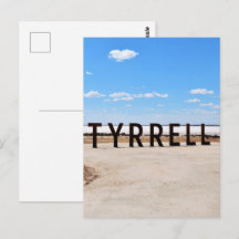 Sal y cielo en el lago Tyrrell Australia