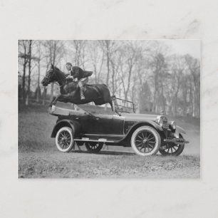 Postal Salto de caballos sobre el automóvil, 1923
