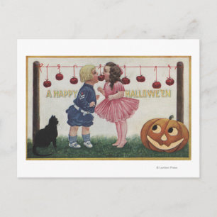 Postal Saludo de Halloween con manzanas a cuerda