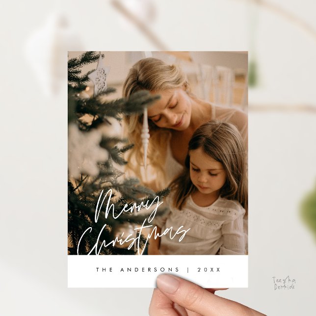 Postal Saludo moderno, Feliz Navidad en familia Foto Pos (Modern Season Greeting, Merry Christmas Family Photo Postcard)