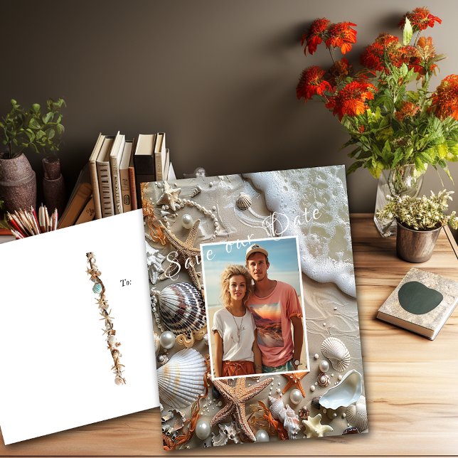 Postal Salve la playa de Pearls Starfish de Seashells (Save the Date Postcard Beach, Tropical Wedding. )
