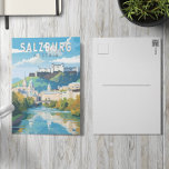 Postal Salzburgo Austria Viaje Arte Vintage<br><div class="desc">Salzburgo diseño de viaje vector retro. Salzburgo es una ciudad austriaca en la frontera con Alemania, con vistas a los Alpes orientales. La ciudad está dividida por el río Salzach, con edificios medievales y barrocos de la Altstadt (Ciudad Vieja) peatonal en su orilla izquierda, frente a la Neustadt (Ciudad Nueva)...</div>