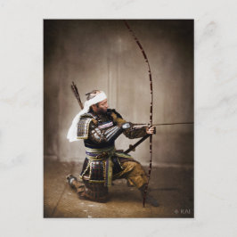 Postal Samurai japonés en armas con ceño
