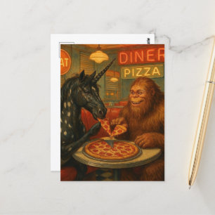 Postal Sasquatch y una pizza de unicornio appaloosa