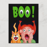 Postal Scary Halloween Boo<br><div class="desc">Asustado chica gritando y personaje de gato hecho de arcilla de polímero,  horneado en el horno,  pintado con acrílicos. fotografiado y mejorado digitalmente. Sigue mi blog Amy Vangsgard Fiesta    athttp://amyvangsgardpartyblog.blogspot.com y http://https://www.facebook.com/AmyVangsgardArtist</div>