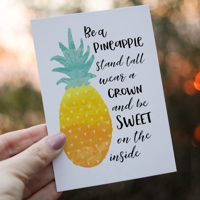 Postal Sé una piña (Stay sunny and quirky all year around with this very funky original postcard. )