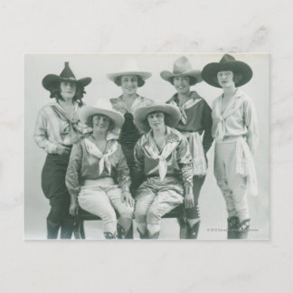 Postal Seis vaqueras con gorras y cenizas.