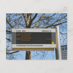 Postal señal de parada de autobús en Berlín