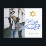 Postal Sencilla y elegante foto de la familia Happy Hanuk<br><div class="desc">Sencilla y elegante foto de la familia Happy Hanukkah Postcard</div>
