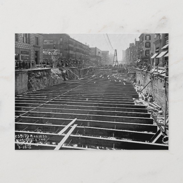 Postal Séptima Avenida de la Excavación del Metro Nueva Y (Anverso)