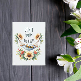 Postal Serenidad en Bloom - Armonía de abejas y mareas