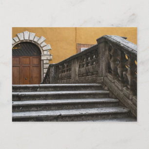 Postal Siena, Toscana, Italia - Vista en ángulo bajo de
