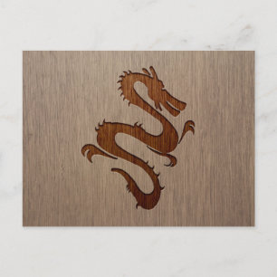 Postal Silueta de dragón grabada en diseño de madera