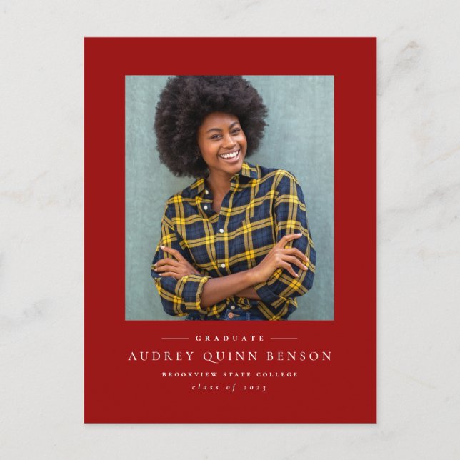 Postal simple de invitación a graduación roja clás (Anverso)