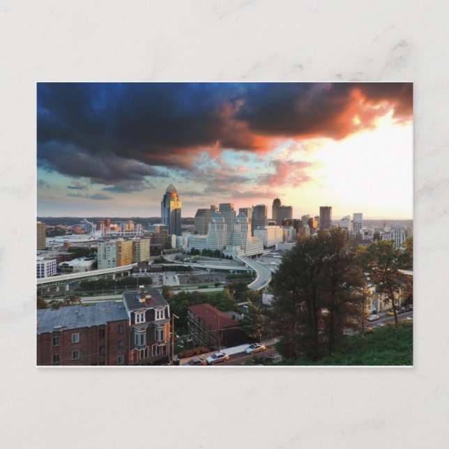 Postal Skyline de Cincinnati al atardecer (Anverso)