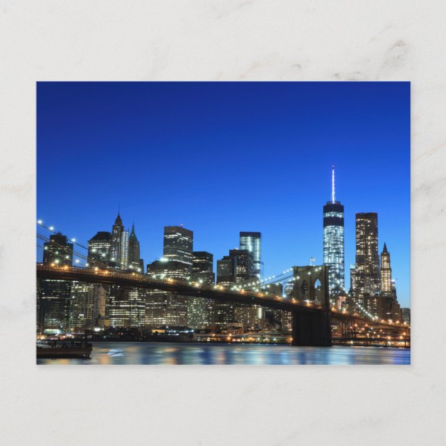 Postal Skyline de Manhattan en Night Lights, Nueva York (Anverso)