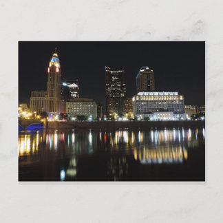 Postal Skyline Downtown Columbus de noche