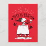 Postal Snoopy and Woodstock - Merry & Bright<br><div class="desc">Echa un vistazo a este gráfico de "Merry & Bright" que muestra a Snoopy sentado encima de su casa con Woodstock volando delante,  como Santa y sus renos.</div>