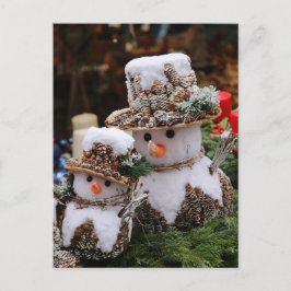 Postal Snowmen usando Gorra de Pinecone