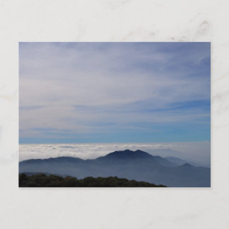 Postal Sobre las montañas