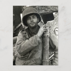 Postal Soldado americano de WWII en el bosque de Hurtgen