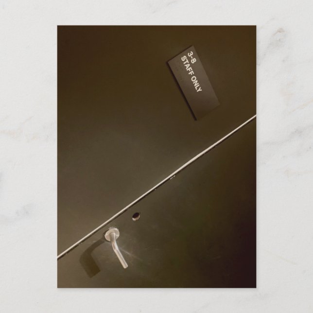 Postal Sólo personal, entrada al infierno, arte moderno (Anverso)