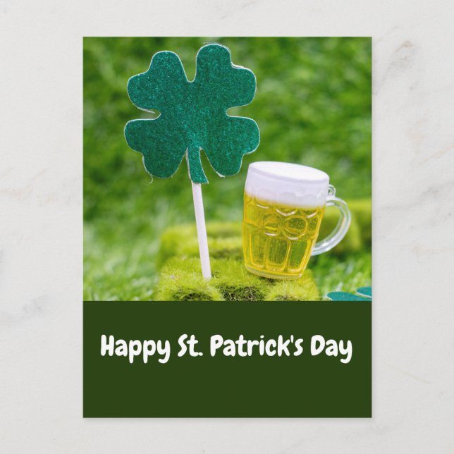 Postal St. Patrick's Day Shamrock Clover y cerveza (Anverso)