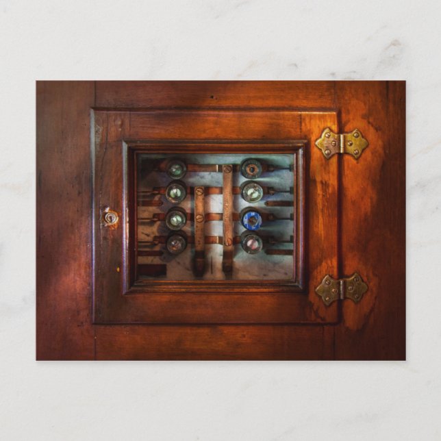 Postal Steampunk - Electrónico - El panel de fusibles (Anverso)