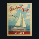 Postal Stuart Sailboat Vintage Travel Florida<br><div class="desc">Este diseño náutico de viajes vintage de Stuart Florida incluye un barco que navega en el agua con gaviotas y un cielo azul lleno de hermosas nubes blancas.</div>
