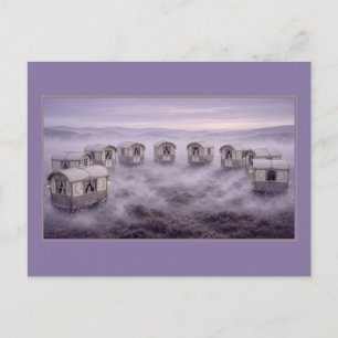 Postal Sueños Surrealistas del Circo Caravanas Lavanda