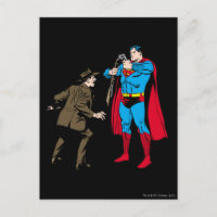 Superman dobla una pistola