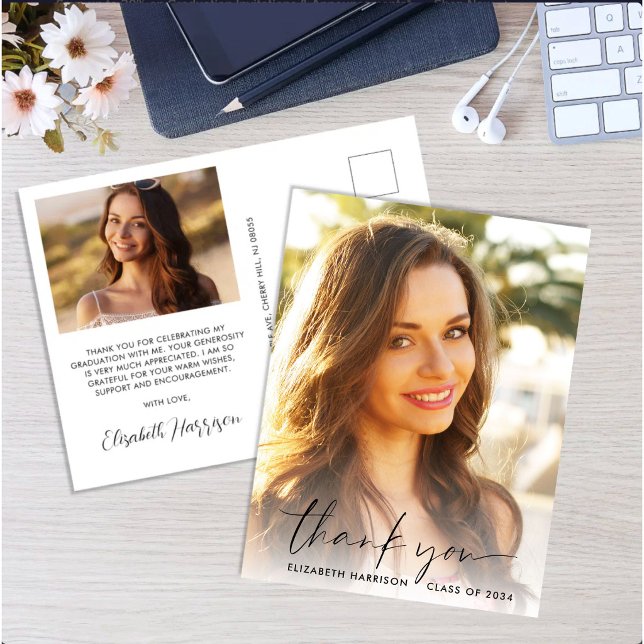 Postal Superposición de foto con letra elegante para agra (Elegant Script Photo Overlay Graduation Thank You Postcard)