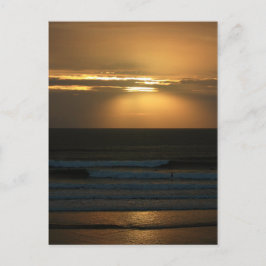 Postal Surfing al atardecer en Polzeath
