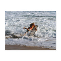 Surfistas Hawaianos Se Lanzan Al Mar