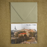 Postal Tallín Estonia Ciudad Vista Panorama<br><div class="desc">Esta hermosa postal ofrece una vista panorámica del casco antiguo de Tallín, Estonia. El centro histórico de Tallín es un excelente ejemplo de una ciudad comercial medieval del norte de Europa. Vanalinn ("Ciudad Vieja") es una de las ciudades medievales mejor conservadas del continente europeo y está catalogada como Patrimonio de...</div>