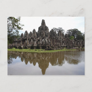 Postal Templo de Bayon en Angkok Wat en Camboya