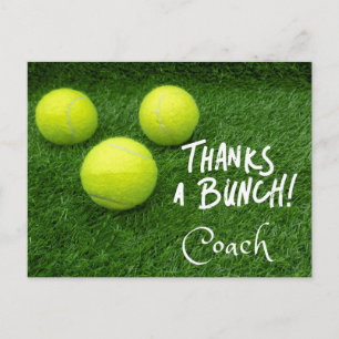 Postal Tenis Gracias entrenador con tenis en verde