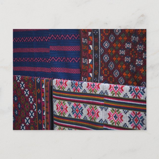 Postal Textiles Coloridos de Bután (Anverso)