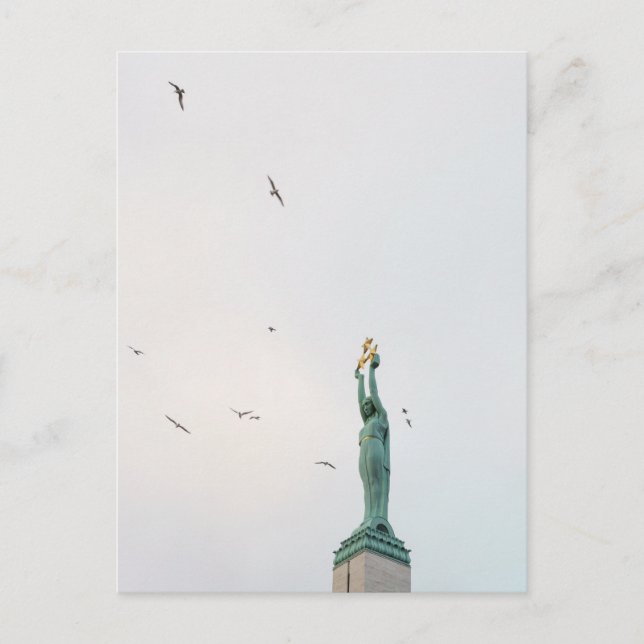 Postal The Freedom Monument in Riga, Latvia (Anverso)