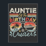 Postal Tía del crucero de cumpleaños vacaciones<br><div class="desc">Tía del crucero de cumpleaños divertido diseño gráfico regalo postal estándar colección clásica.</div>