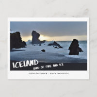 Tierra de fuego y playa de arena negra de ISLANDIA