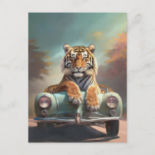 Postal Tigre sentado en un auto deportivo antiguo