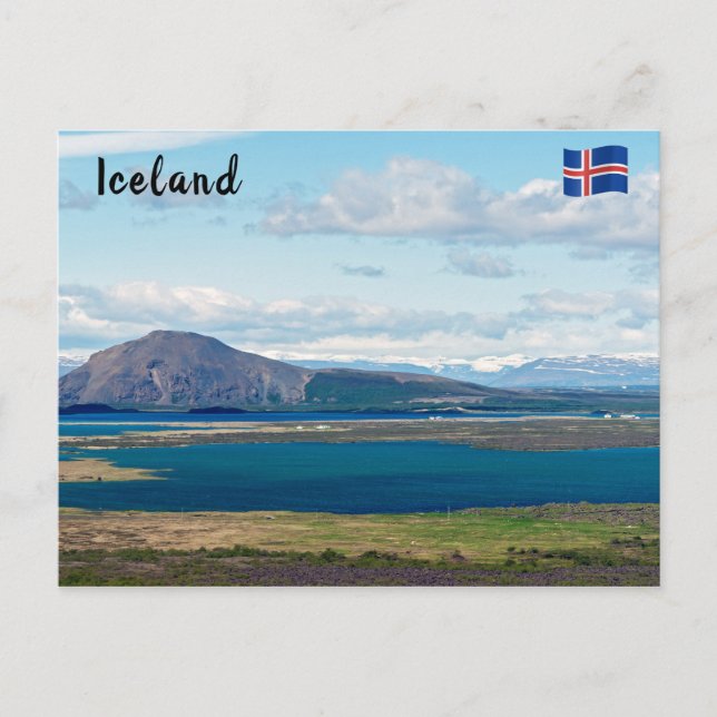 Postal Típico paisaje matutino de Islandia con granjas (Anverso)