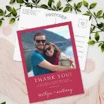 Postal Tipografía moderna Viva Magenta Foto Minimalista<br><div class="desc">Digan gracias con estilo con estas modernas y muy modernas fotos bodas gracias a las postales. El diseño es fácil de personalizar con tu propia redacción y tu familia y amigos estarán encantados cuando reciban estas fabulosas gracias. Se pueden encontrar elementos coincidentes en la colección.</div>